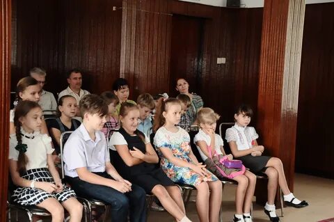 Школа посольства в камбодже