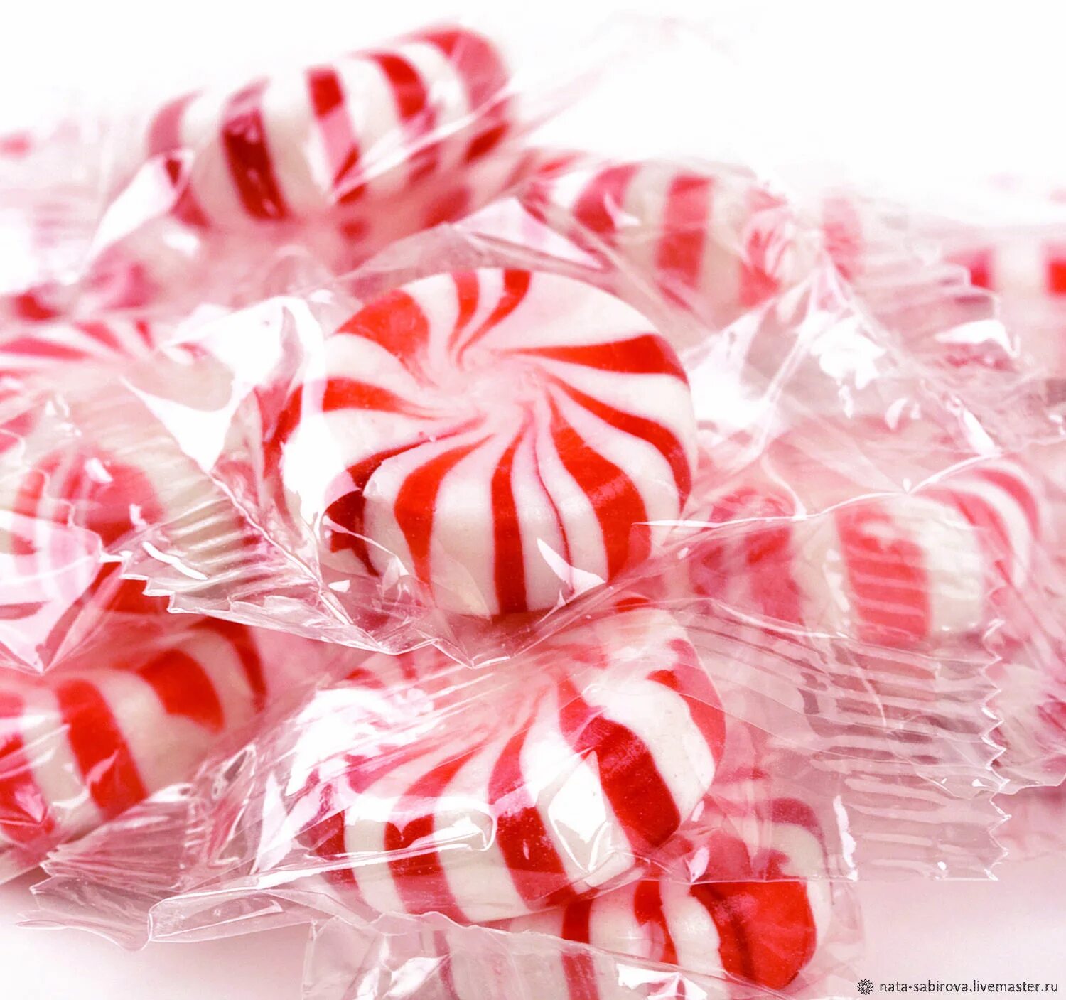 6 карамелек. Peppermint Candy конфеты. Карамель Альпенлибе. Candy конфета сосательная. Сосательные конфеты Карамелька.