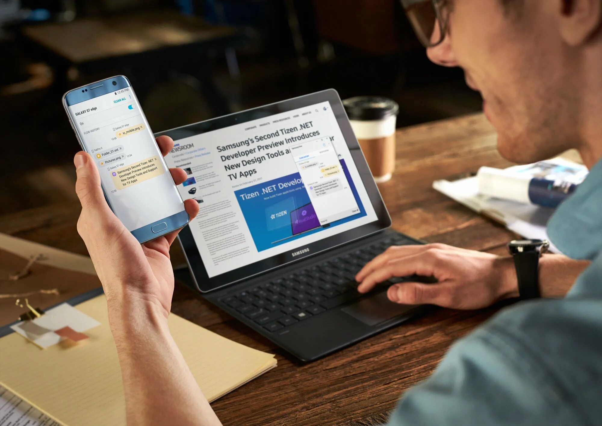 Синхронизация планшетов. Планшет. Как. Синхронизирующий планшет и компьютер. Что такое синхронизация контактов в телефоне.
