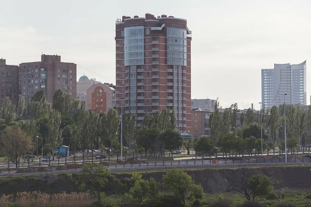 Купить центр донецк. Жилой комплекс Центральный Донецк.