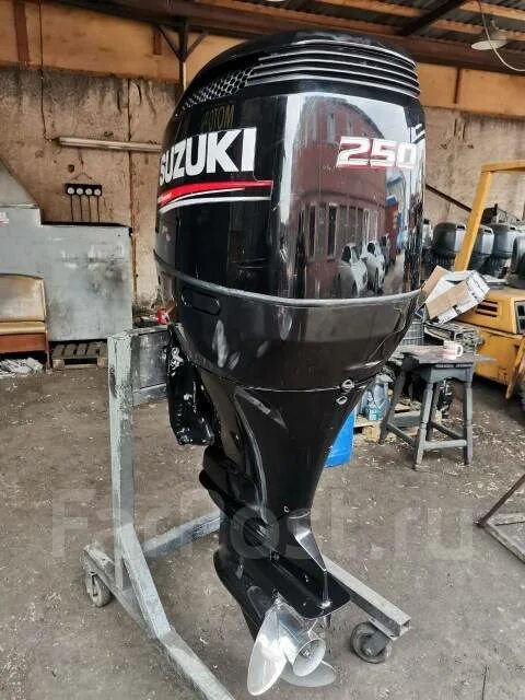 Сузуки дф 200. Лодочный мотор 250 л. Сузуки 2. Suzuki df250tx. Сузуки дф 250.