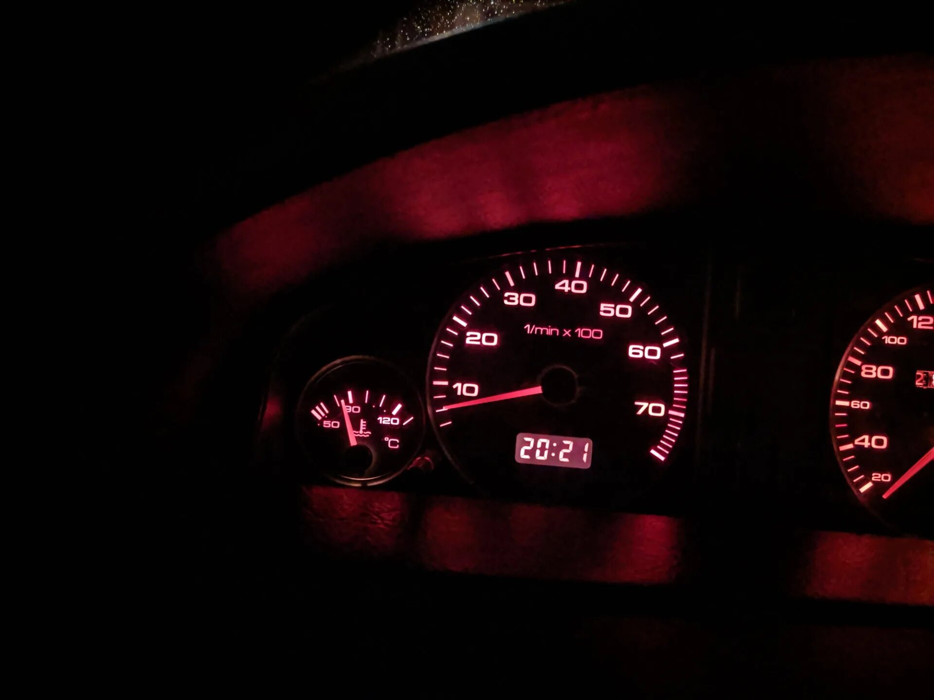 Лампочка аккумулятора ауди 80 б3. Потухло ауди. Потухло ауди. Потухло ауди. Ошибка drl на акуре.