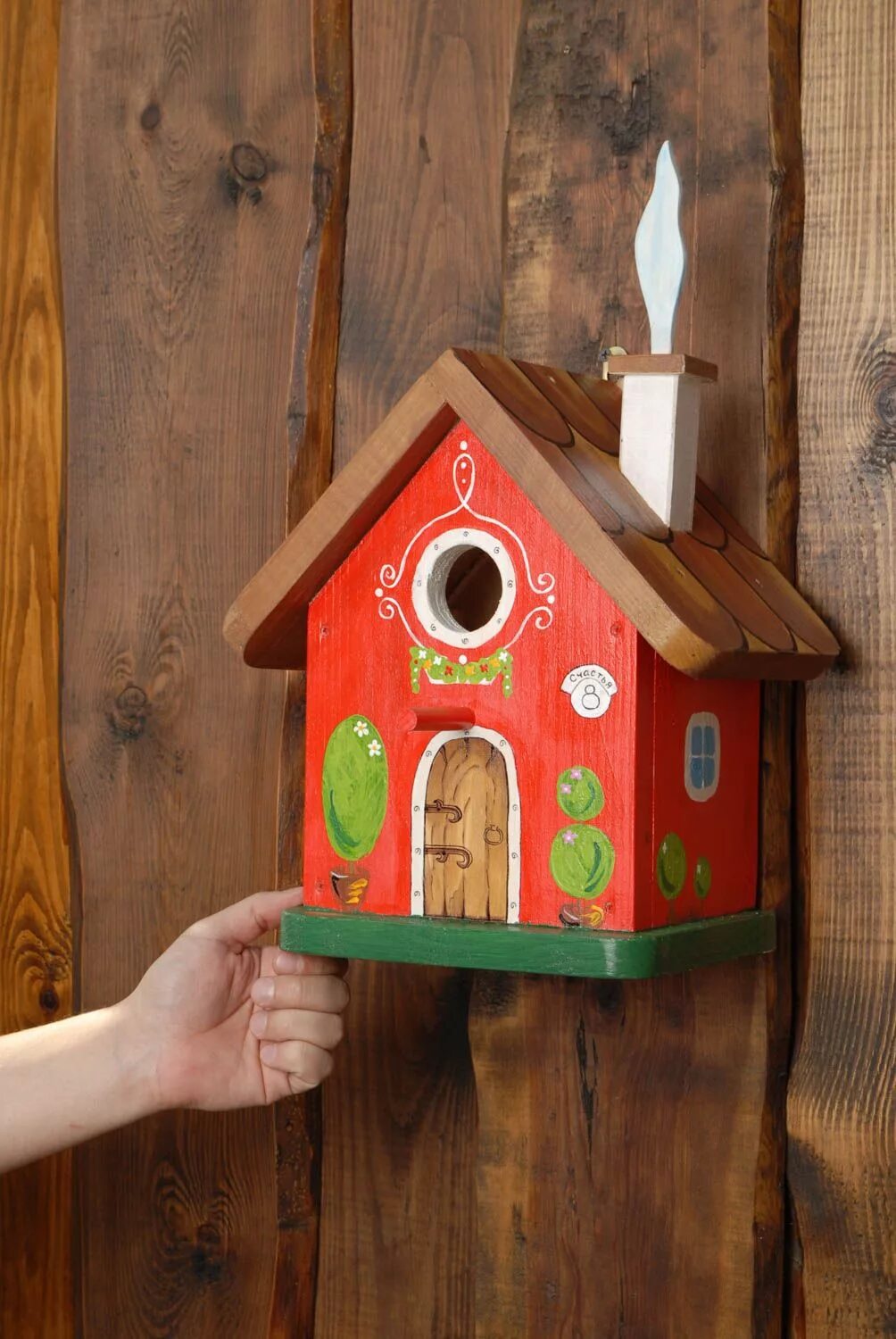Скворечник расписной. Расписные домики деревянные. Расписать скворечник. Яркие скворечники. Разукрасить скворечник.