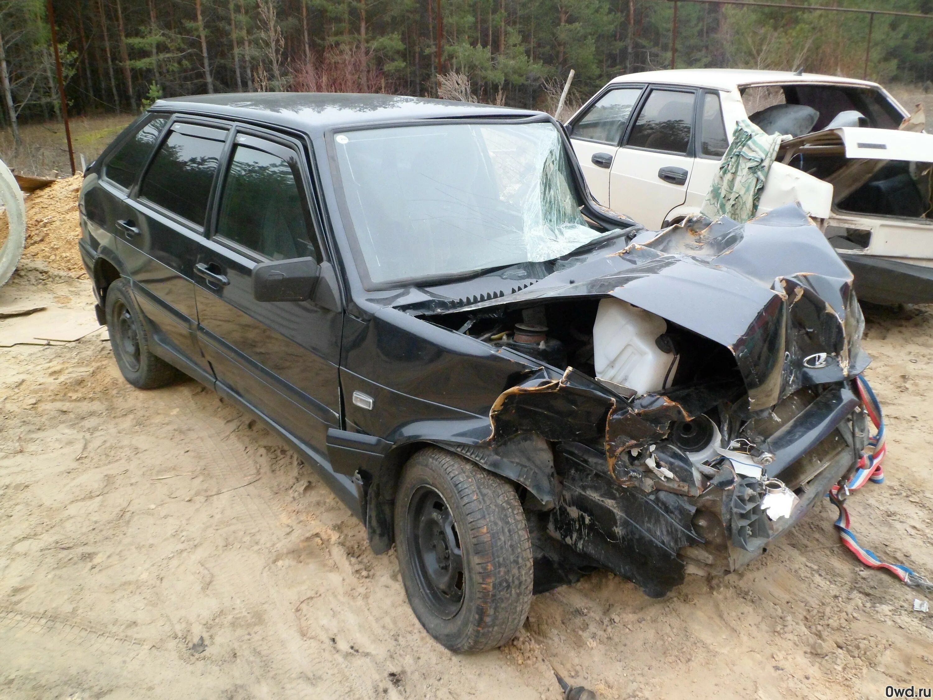 Ваз 2115 синяя битый. Лада 2115 битая. Ваз 2115 черный битый. Ваз 2107 битая. Ваз 2115 битая.