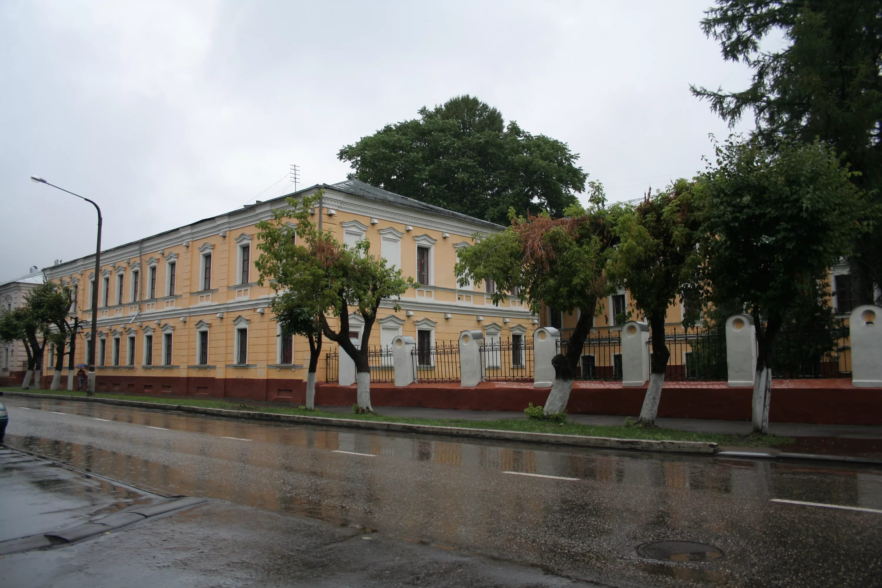 Ягму студенческий. Педагогический университет кострома. Костромской медицинский университет. Костромской медицинский университет. Кгу институты кострома.
