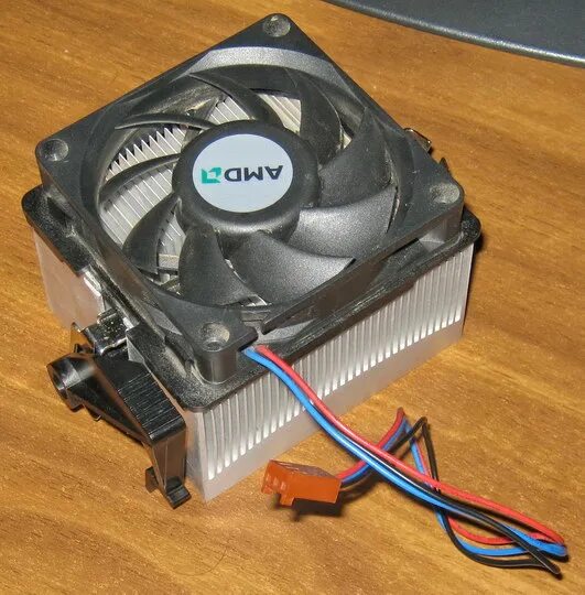 Кулер 250. Боксовый кулер Athlon 2. Боксовый кулер AMD Athlon x2. Кулер AMD Athlon 6000+. Athlon 64 FX кулер.