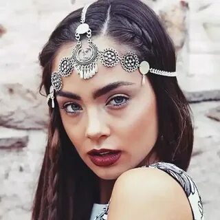 Тики в волосы