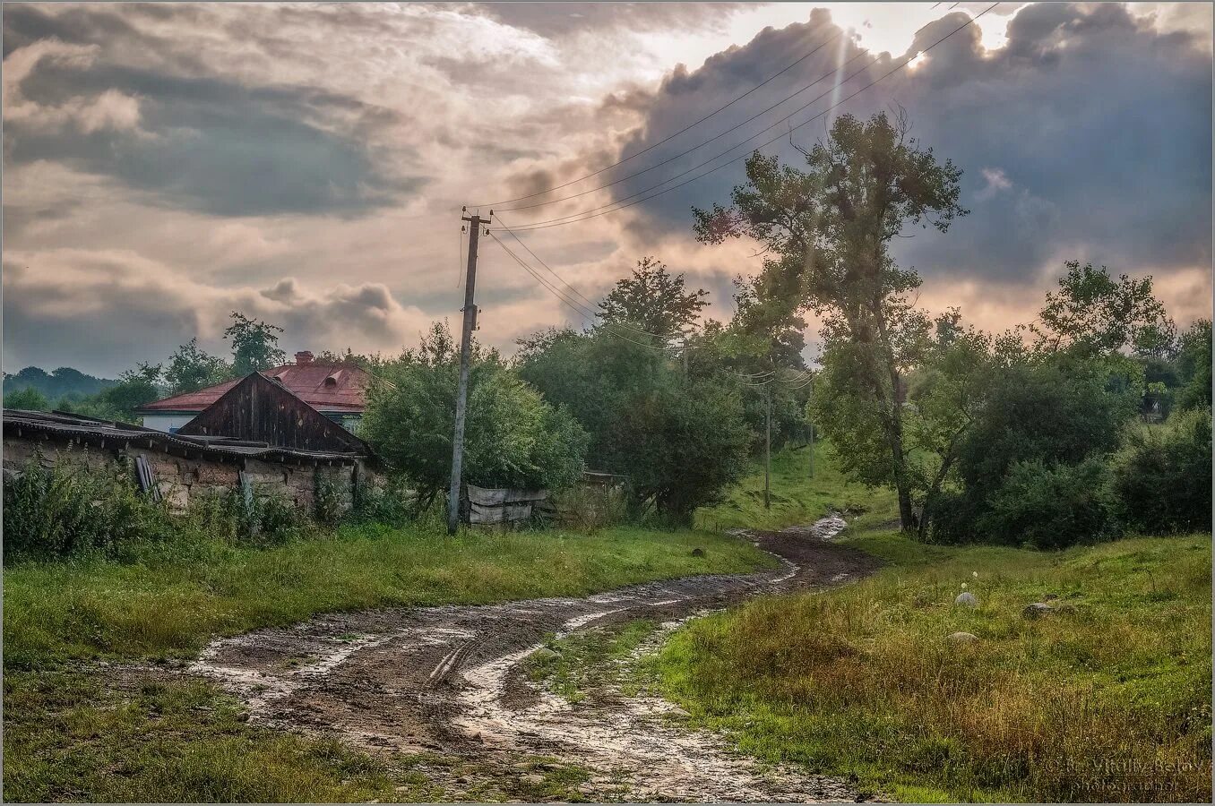 После деревне. Деревня после дождя. Дождь в деревне. Пейзаж после дождя. Ливень в деревне.