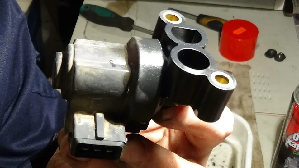 Датчик холостого хода спектра. Датчик холостого киа кларус. Датчик холостого заслонки киа спектра 2006 года. 6. Датчик холостого хода киа рио 1.