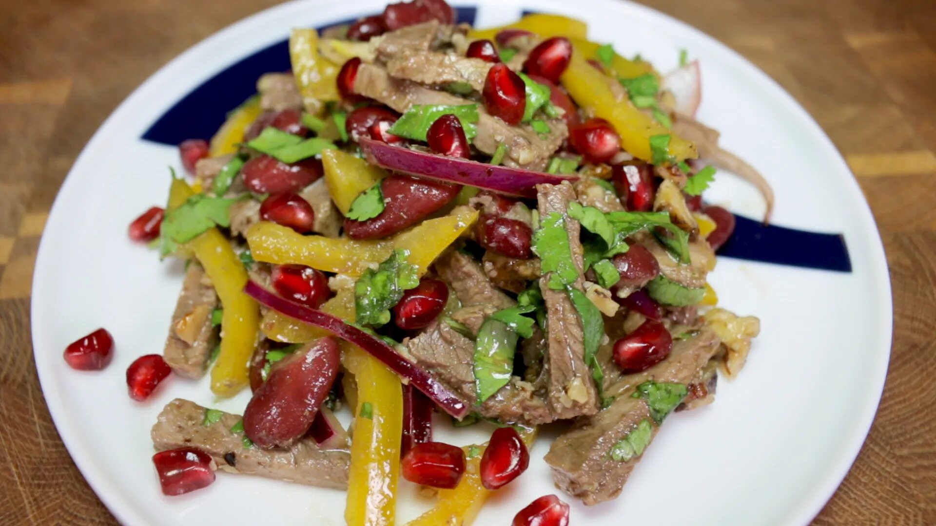 Салат "Тбилиси" - 20 быстрых и вкусных рецептов грузинского салата