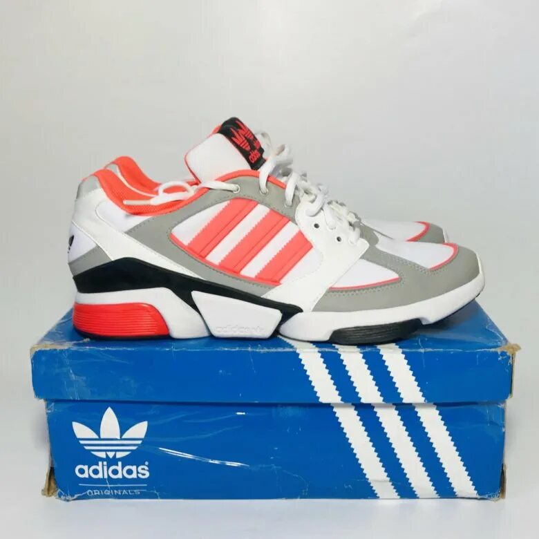 Адидас мега. Adidas Mega Torsion RSP 2. Адидас мега Грин Ган флад.