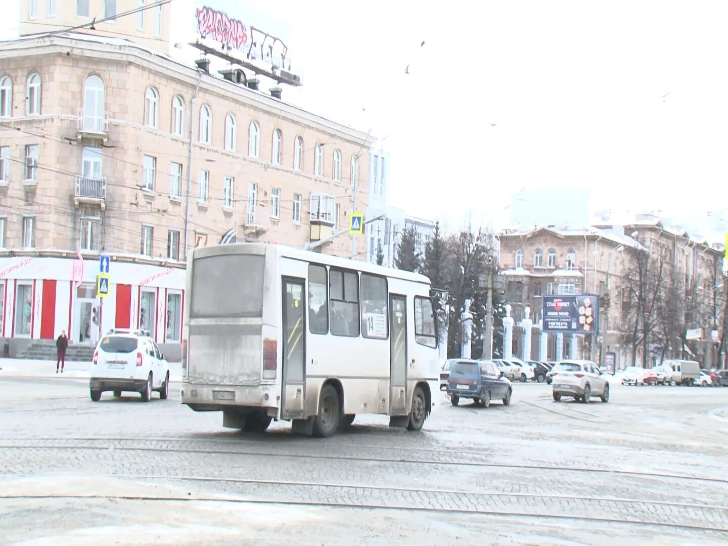 Висимский автобус. Убирают маршрутки. Автовокзал ухта. Транспортная реформа кемерово. Маршрутки висим.