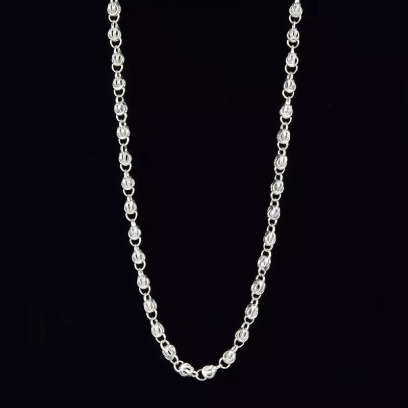 Крупная цепь на шею. Мужские цепочки на шею. Крупная серебряная цепь женская. Серебряная цепочка на шее. Крупная серебряная цепь женская.