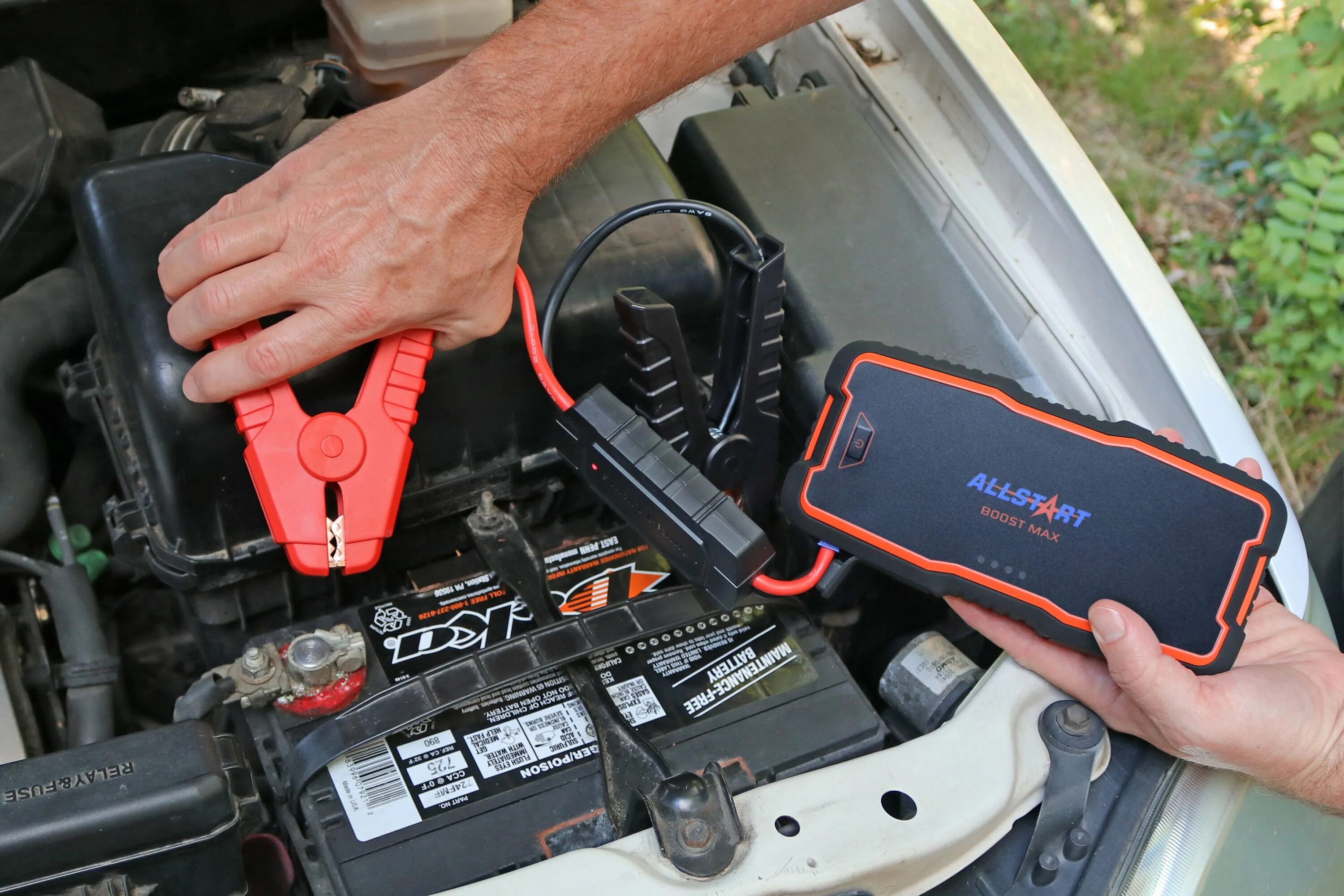 Аккумулятор jump starter. Автомобильный Jump Starter. Car Jump Starter k9 31800. Ultra Jump Starter. Jump Starter 006s.