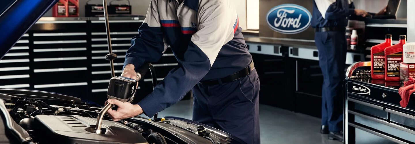 Можно в специальных сервисах. Техобслуживание volkswagen. Автомастерские в зеленодольске. Машина в автосервисе. Кран гидравлический 2т складной t62202.