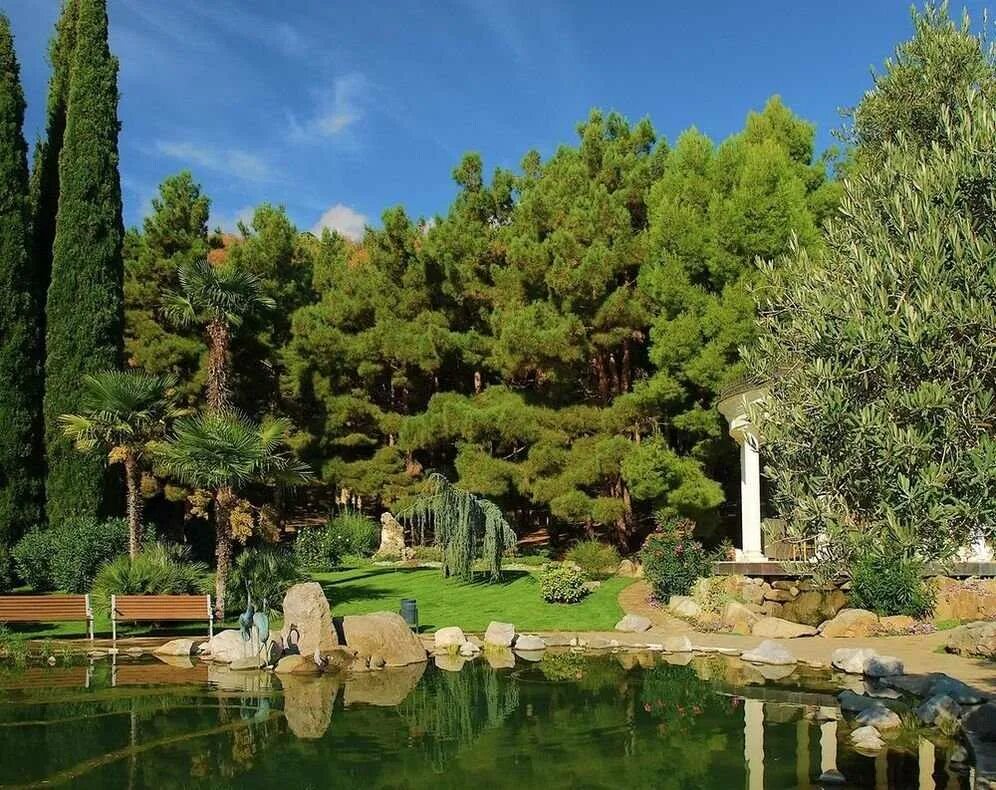 Парадиз партенит. Парадиз партенит. Парадиз партенит. Парк парадиз в партените. Парк айвазовского в партените.