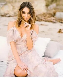 Sarah vendal the bachelor
