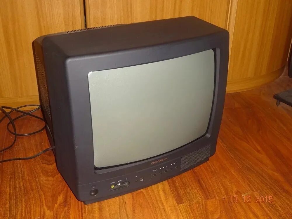 Телевизор daewoo старые. Тв дэу 14 дюймов пульт. Телевизор daewoo кинескопный 14. Телевизор daewoo 14 дюймов. Телевизор daewoo electronics dt-42a1 42".