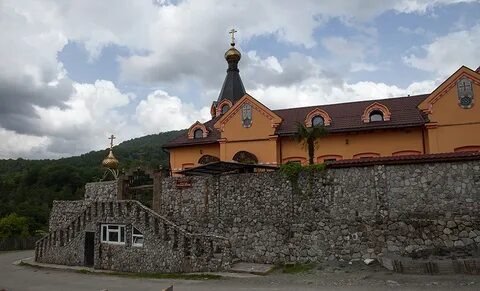 Крестов пустынь