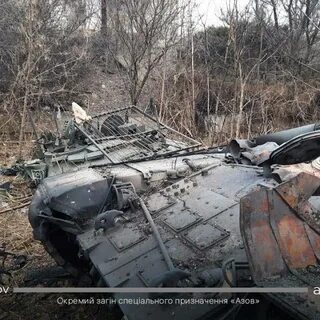 Танк уничтожил пехоту