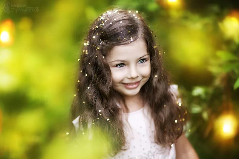 L5 модели маленькие принцессы. девочка в деревне. девочки живет. женщина радуется. где живет девочка алмазова.