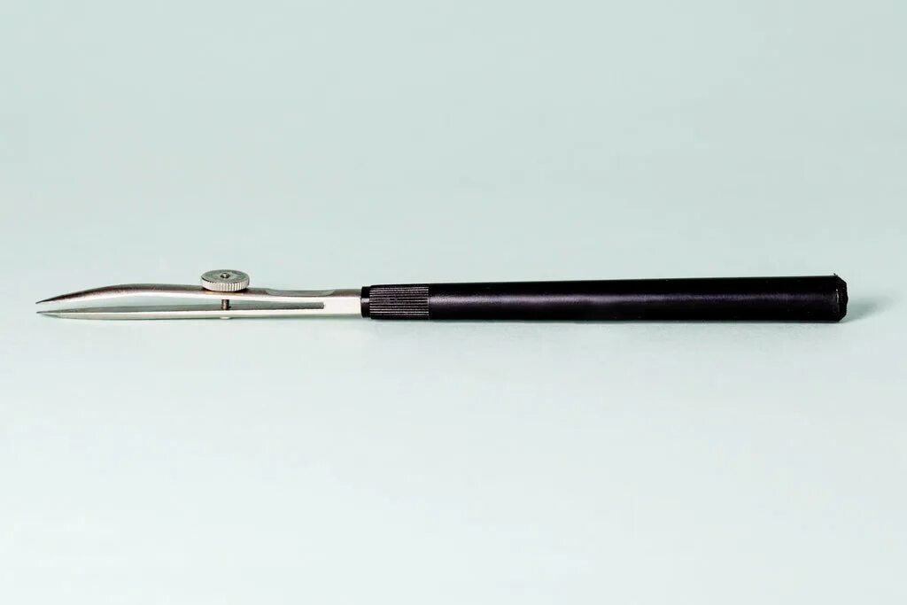Выщипывание бровей рейсфедером. Рейсфедер каллиграфический. Ruling pen. Ruling pen. Рейсфедер domingo ferrer.