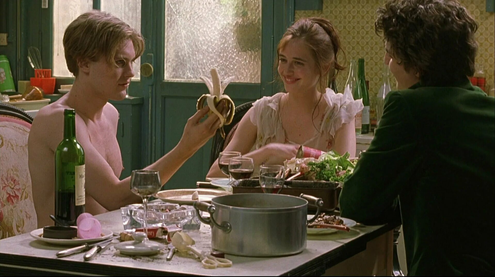 Ева грин и майкл питт мечтатели 2003. Мечтатели содержание. Майкл питт мечтатели. Мечтатели фильм 2003 луи гаррель. Мечтатели содержание.