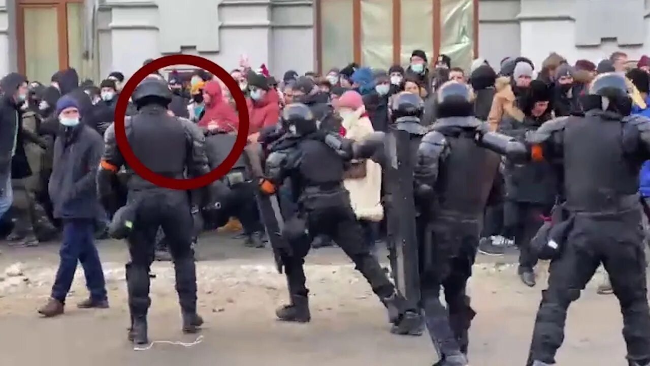 Беспорядки во Владивостоке. Эшники на митингах. Нападения на силовые структуры. Попытка нападения
