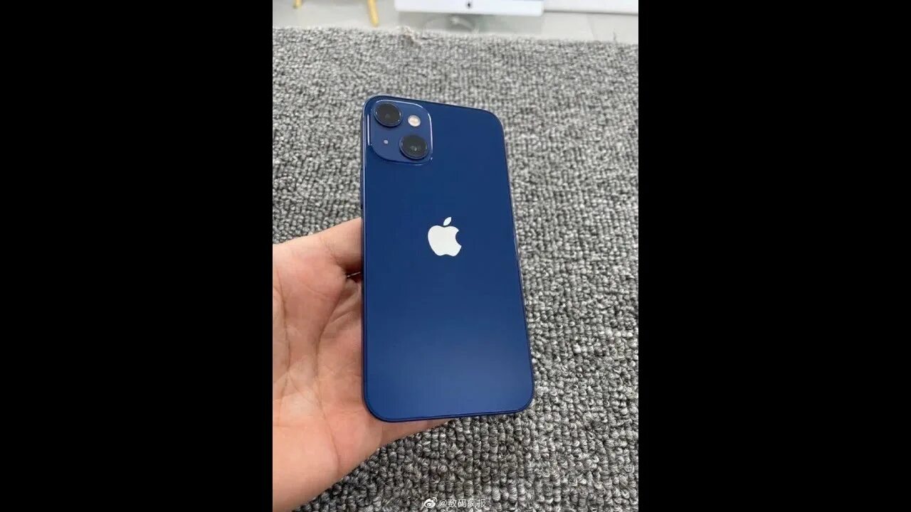 Обменяю свой 13 айфон на 256гб. 100 АКБ. 3 месяца всего айфону. На iPhone 12 Pro