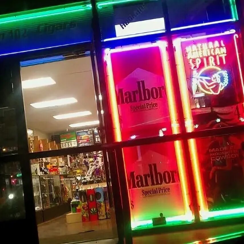 Smoke магазин. смоке маркет. More smoke магазин. 2 smoke shop. Smoke магазин.