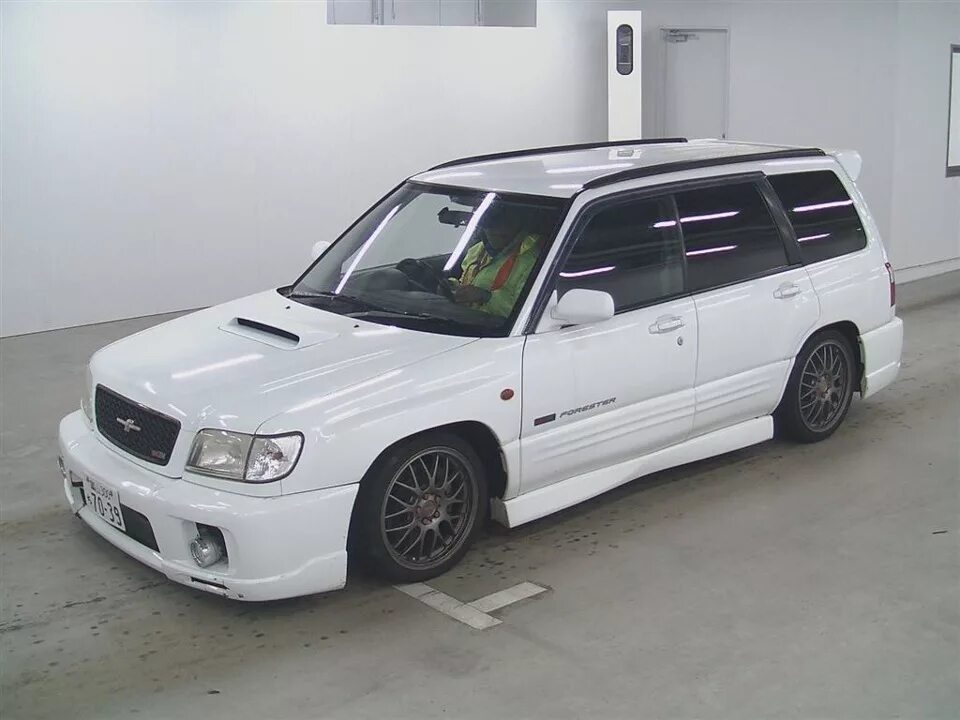 Купить субару владивосток без пробега. Subaru Forester sf5 STI 2m. Subaru Forester SF STI 2m. Forester SF STI 2m. Субару Форестер сф5 sti2m.