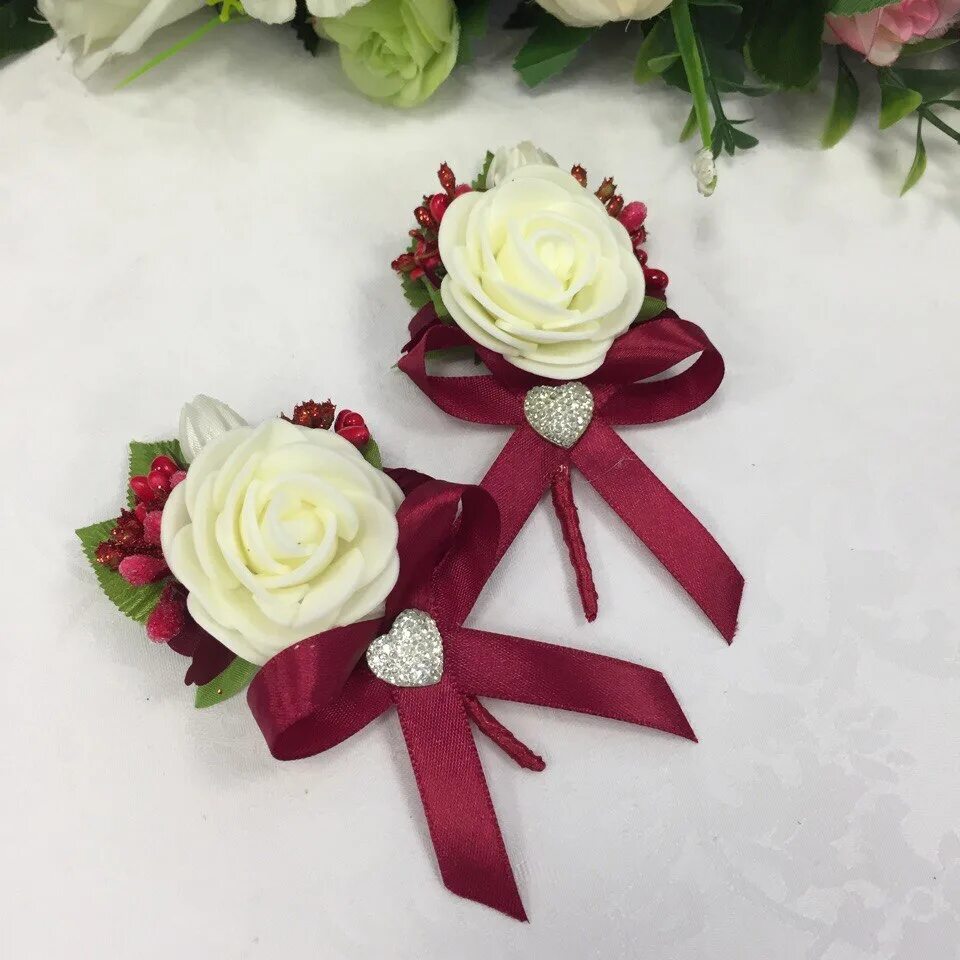 свадебные бутоньерки для гостей. бутоньерки для гостей. бутоньерки для гостей. бутоньерка для свадьбы. цветы гостям на свадьбу.