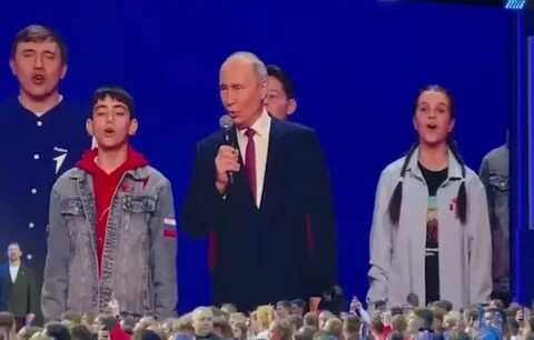 Кто ее 1 исполнил