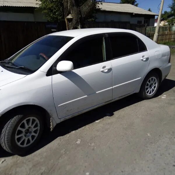 Авито абакан автомобили. Хонда фит 2001 год хэтчбек. Дром кызыл тыва. Автосалон абакан авто с пробегом. Чехлы на дайхатсу куоре.