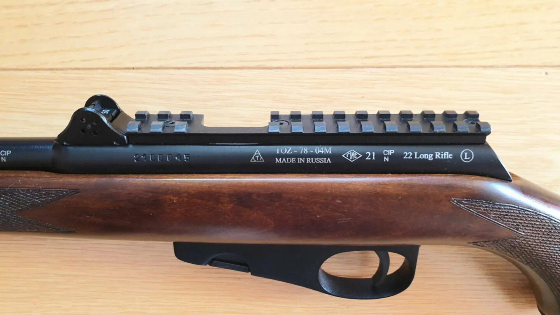 78 04 04