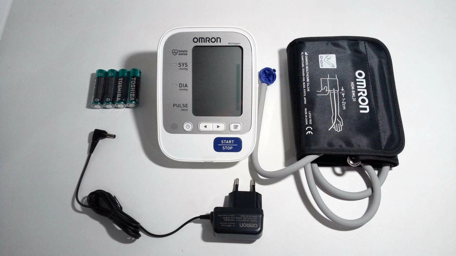 Тонометр omron m3 expert 7132. Компрессор для тонометра. сервисный центр тонометры. ремонт тонометров в набережных челнах.