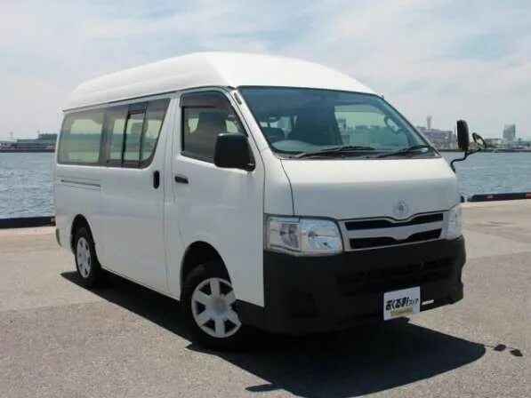 Toyota hiace 2012. Тойота хайс 2012. Тойота хайс микроавтобус 2012. Toyota hiace van 2012. Hiace 2012.