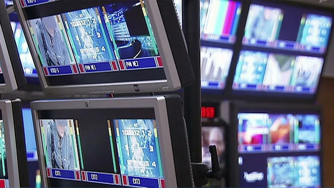 Вещание 1 1. Телевизор конец вещания. 1 канал останкино. телевещание в россии. начало вещания первый канал.