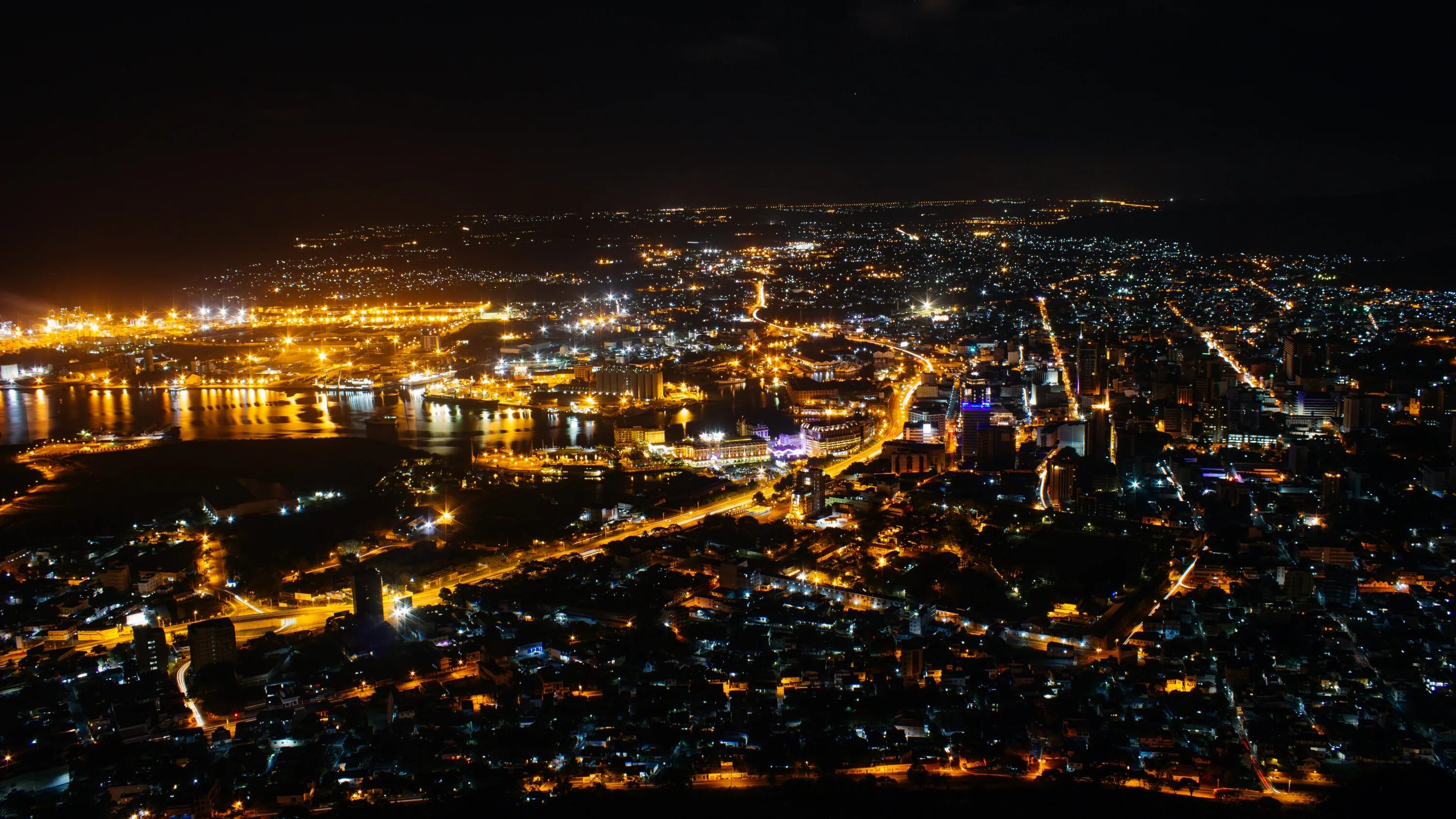 Красивый вид ночью. Ночной вид. Ночной вид панорама. Город ночью. Вид на ночной город.