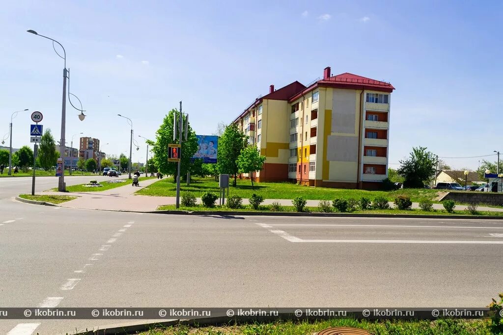 Интернационалная56 кобрин. Фото кобрин новостройки. Кобрин мост через канал бона ул советская. Нова кобрин. Кобрин брестская область.