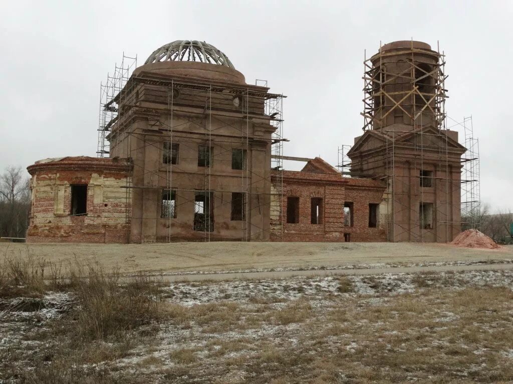 Женский монастырь село Алексеевка Базарно-Карабулакский район. Храм в селе Алексеевка Базарно-Карабулакского района. Базарно-Карабулакский район Свято Сергиевский монастырь. Алексеевский женский монастырь Базарно-Карабулакского района.