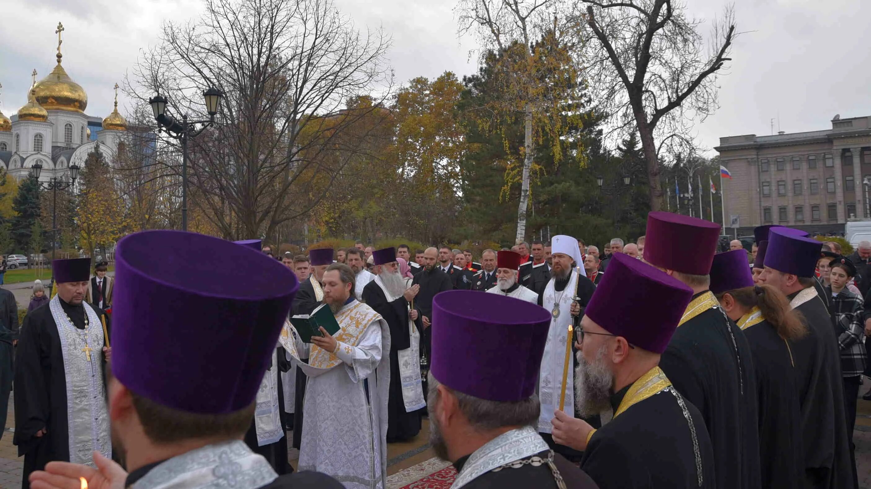 монастырская панихида. отпевание протоиерея димитрия смирнова храм христа спасителя. орлов николай владимирович морское собрание похороны. панихида состоится. легенды вознесенской церкви.