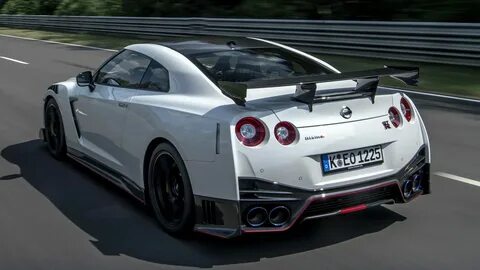 Nissan gtr максимальная скорость