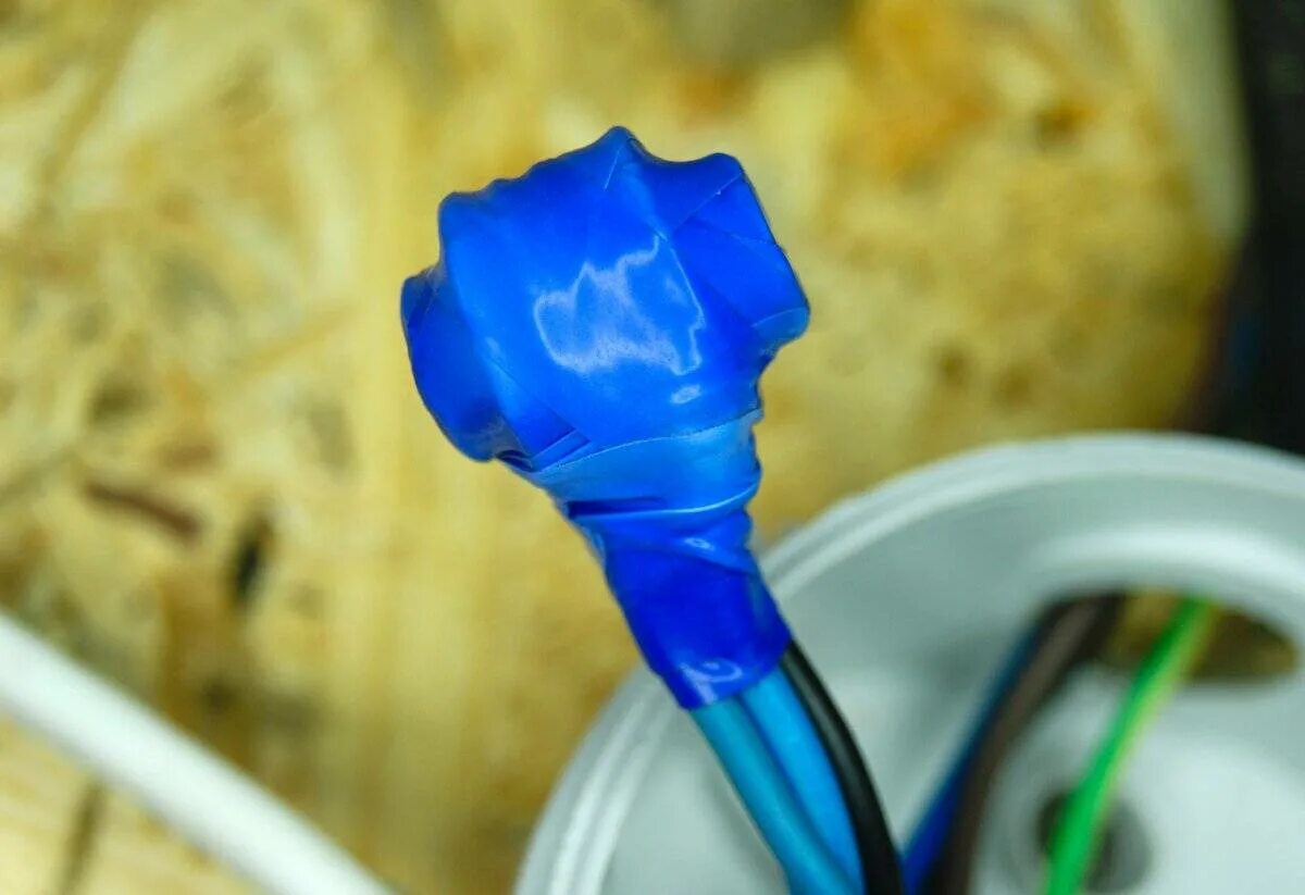 Муфта соединительная ip67. Соединительная заливная муфта 3m scotchcast. Муфта кабельная переходная герметичная bulgim px0777 utp. Герметично соединить. Герметичный соединитель проводов 380в.