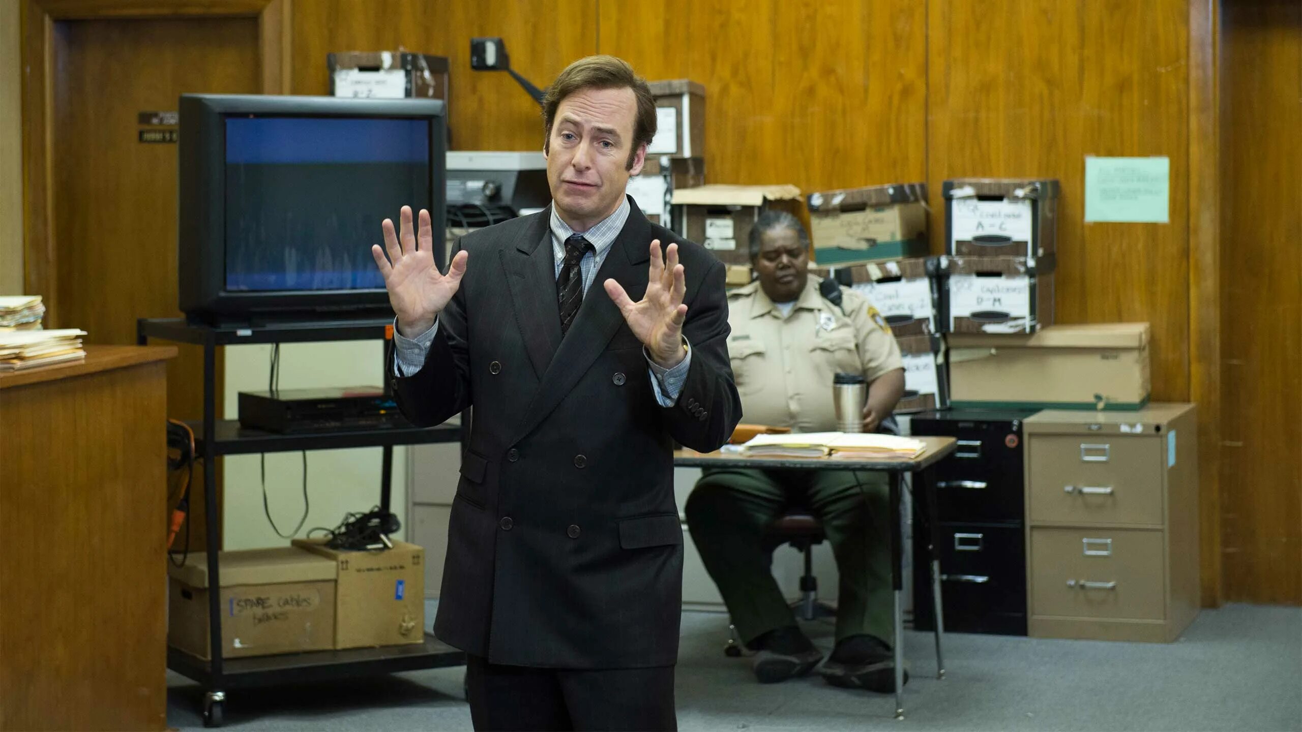 Watch better call. Лучше звоните солу cinnabon. офис сола гудмана. cinnabon better call saul.