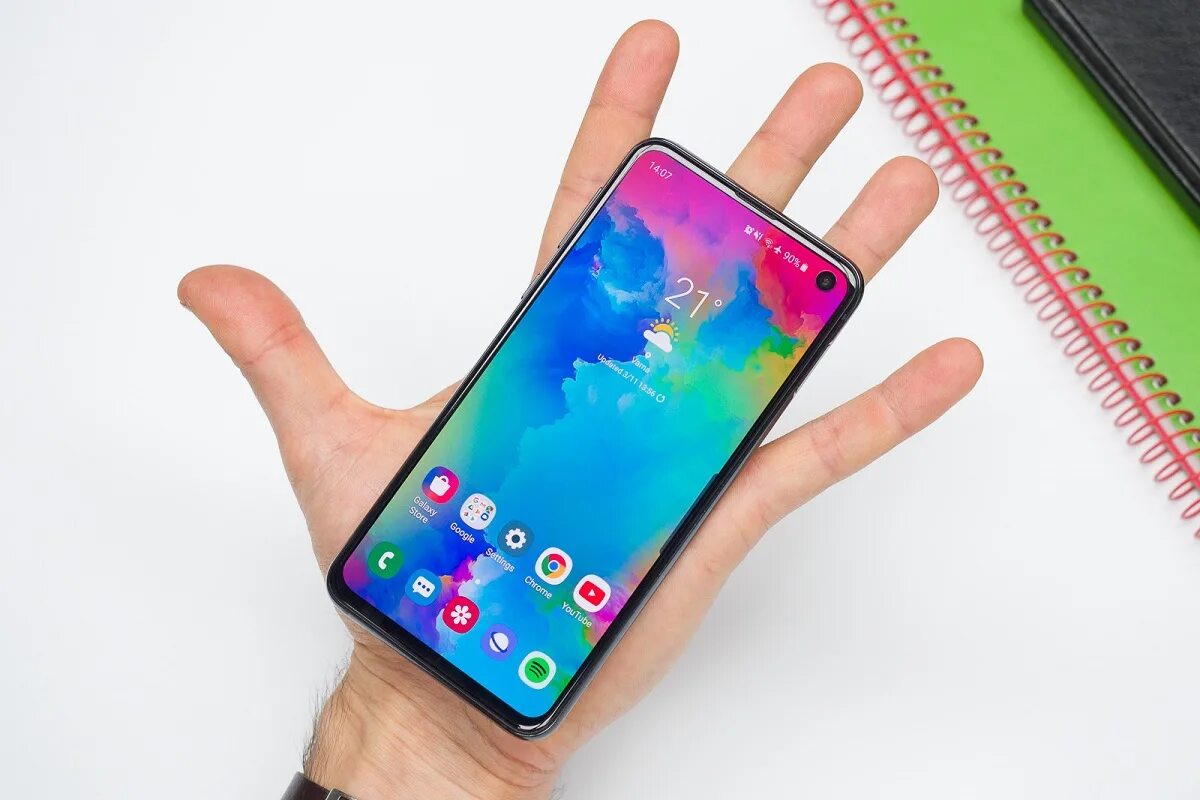 Xiaomi мини телефон. Samsung Galaxy s10 Lite. Samsung 10s 2021. Samsung Galaxy Note s10e. Samsung s10 2022.