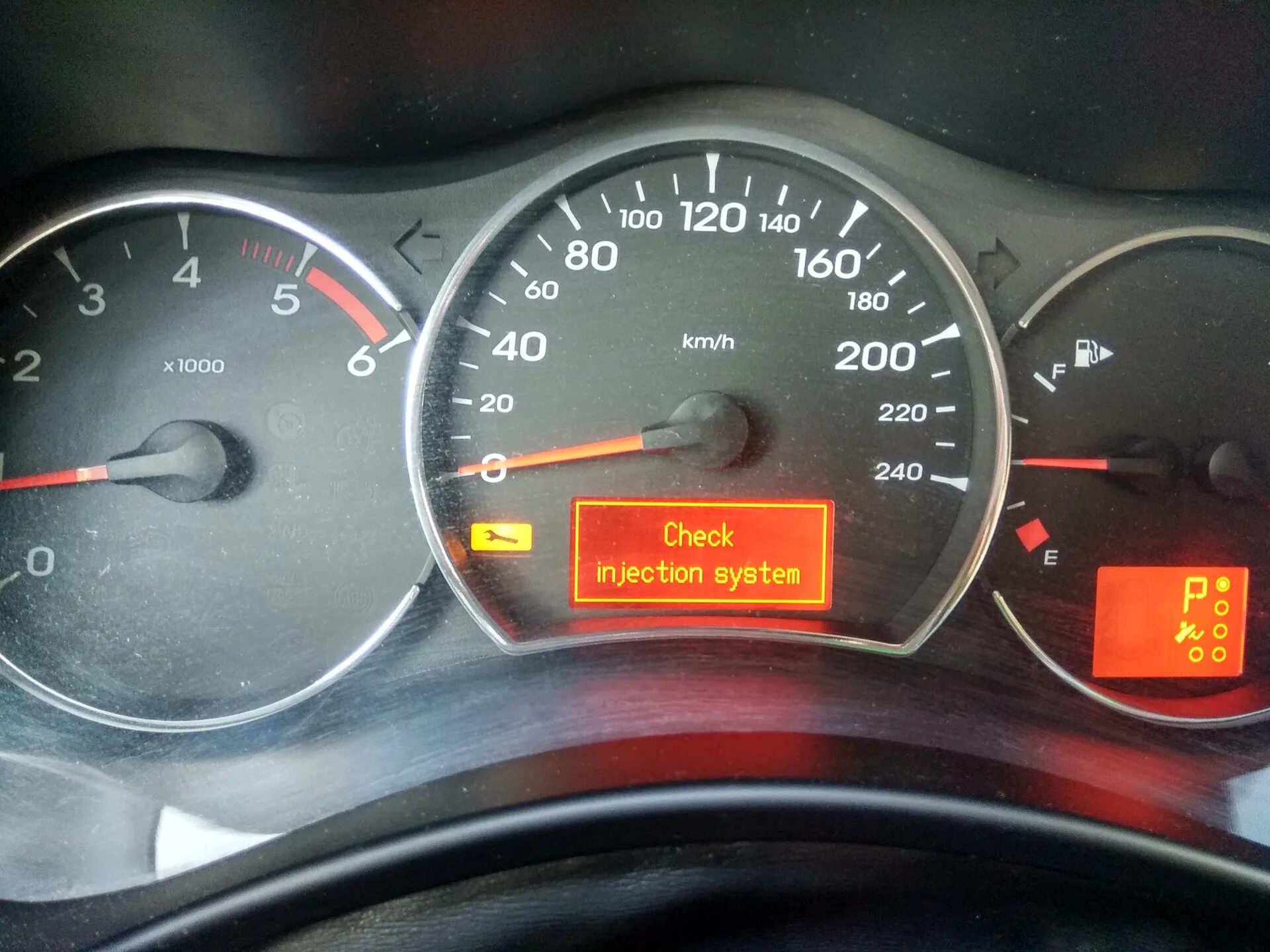 Рено загорается. Чек рено меган 3. чек рено меган 2. check exhaust emission рено колеос 2008. рено меган загорелся чек.