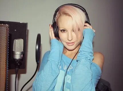 Emma hewitt
