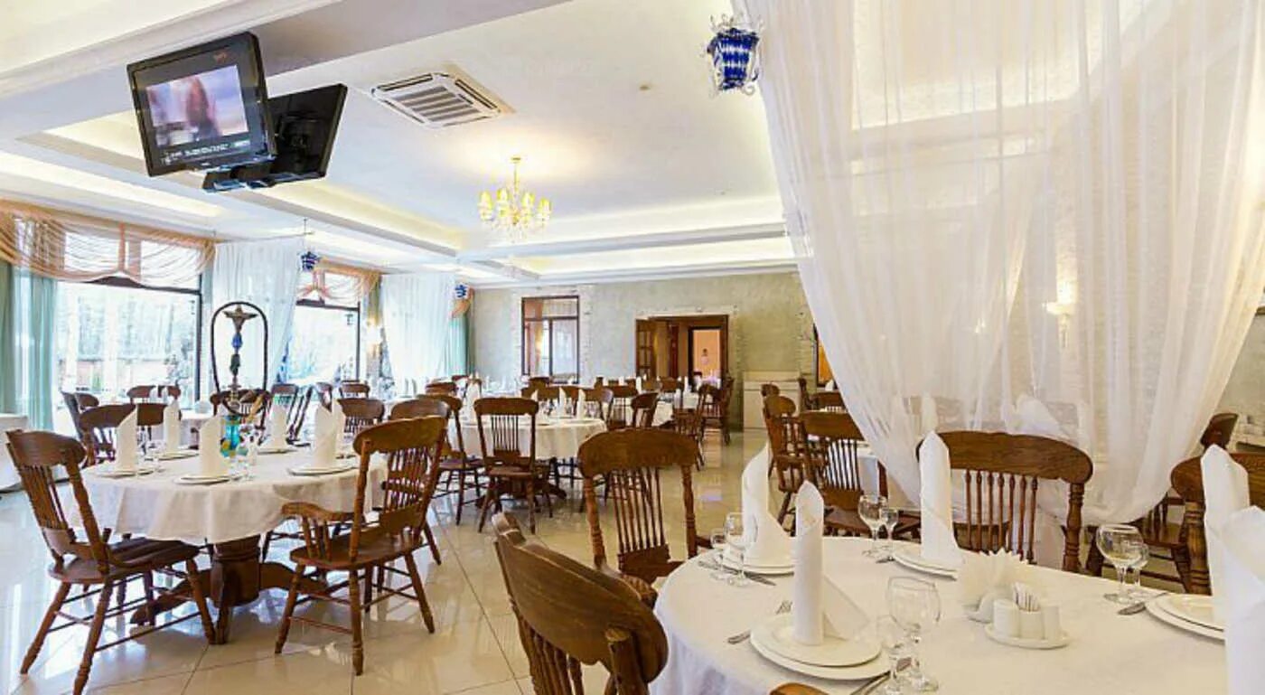 Обуховской обороны 26 ресторан невская жемчужина. Ресторан невская жемчужина на обуховской обороне. Невская жемчужина ресторан спб. Ресторан на обуховской обороне спб. Ресторан невская жемчужина на обуховской.