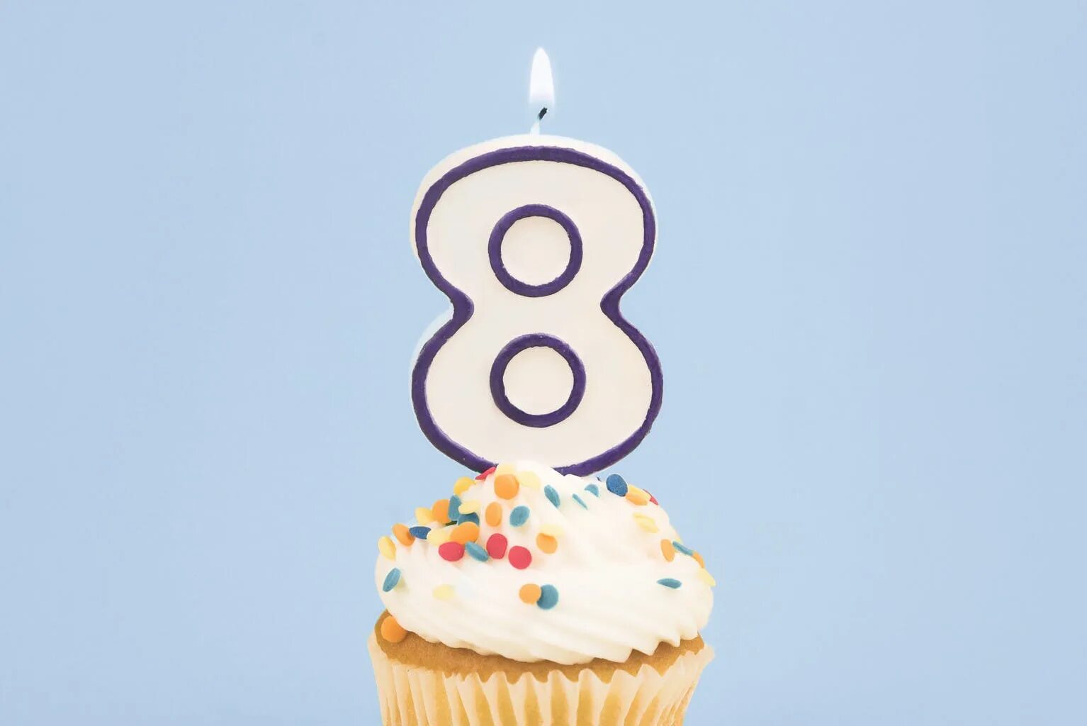 8 лет др. Нам 3 года день рождения. С днем рождения 3 года. С днём рождения 3 года девочке. С днём рождения девочке 3 годика.